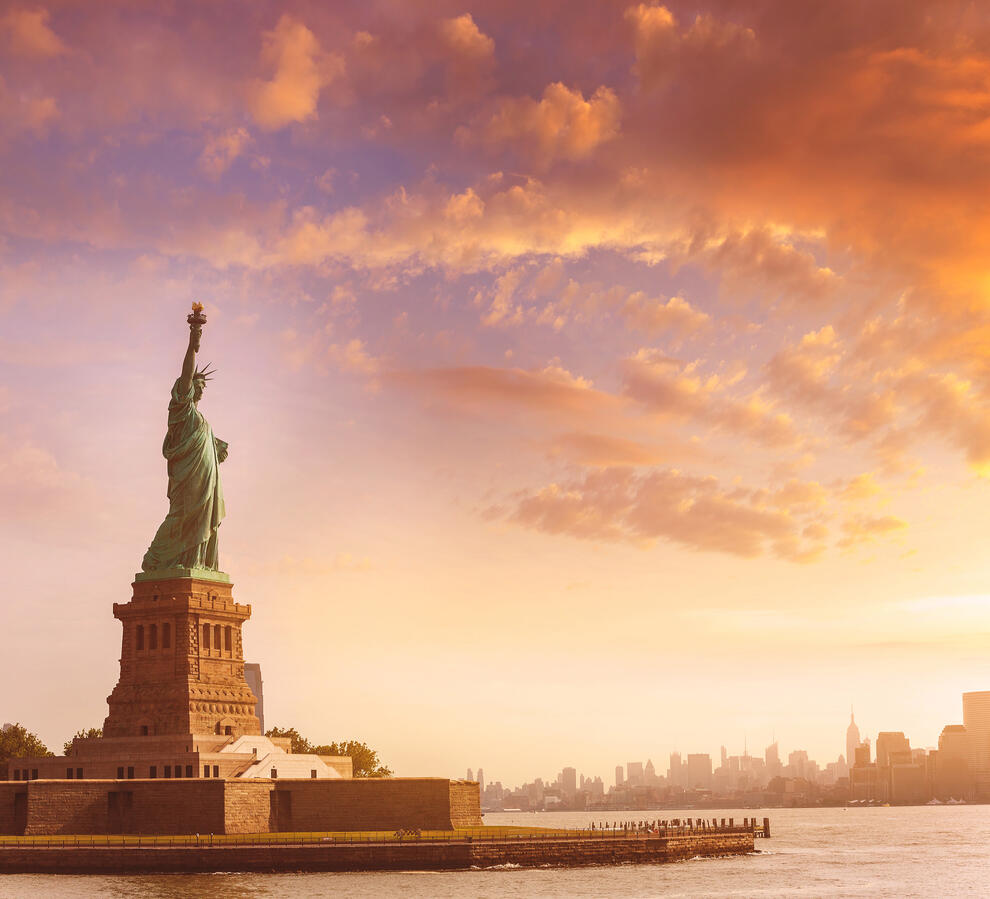 NEW YORK Statue of Liberty NEW YORK Statue of Liberty